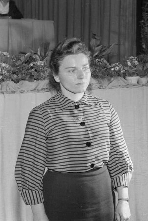 Porträt: Inga Holfeldowa : Litschen / Złyčin, Portret: Inga Holfeldowa