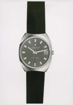 Herrenarmbanduhr "electronic" "dato-chron" "67/4873" von Junghans