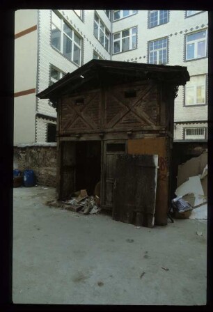 Diapositive: Dresdener Str. 12, Januar 1983