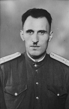 Porträt eines Offiziers der Roten Armee : Porträt eines Offiziers der Roten Armee