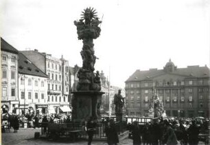 Brünn (heute Brno / Tschechien). Krautmarkt mit Dreifaltigkeitssäule