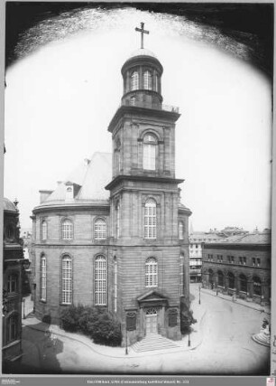 Paulskirche von Süden, rechts Alte Börse (angeschnitten)