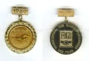 Medaille des Wanderpokals Schwimmen des Freien Deutschen Gewerkschaftsbundes (FDGB)