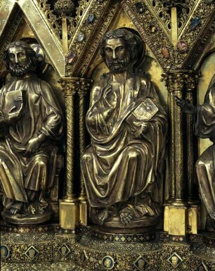 Elisabethschrein — Kreuzseite — 2. Apostel von links