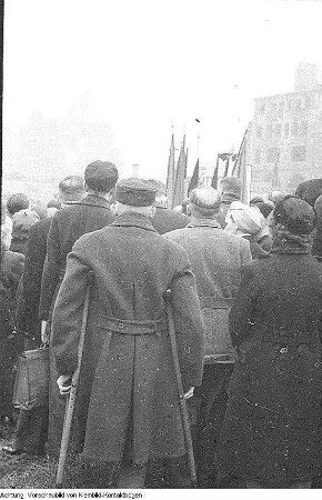 Dresden, Postplatz. 6. Gedenktag "13. Februar 1945". Kranzniederlegung und Kundgebung, 13. Februar 1951