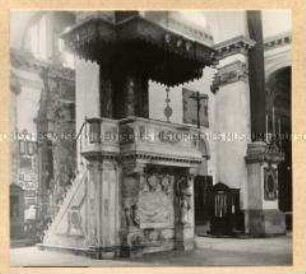 Venedig, Kanzel im Dom von Chioggia