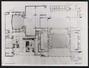 Stadttheater, Krefeld: Grundriss EG, 1. Entwurf