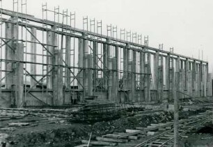Fabrikhalle Klein Auheim, Deutschland, 1942-1943