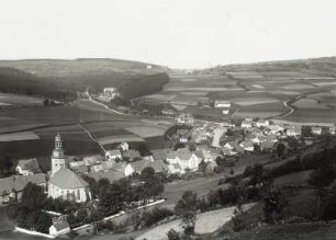 Geising, Stadtansicht : Geising. Stadtansicht mit Stadtkirche von Südosten. Blick gegen Altenberg
