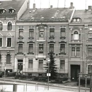 Reichenbach (Vogtland), Weinholdstraße 11. Wohnhaus (um 1900)