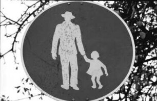Verkehrszeichen; Fußgängerweg