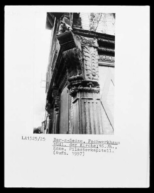 Pilaster Kapitell