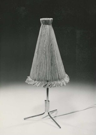 Tischlampe mit Bastschirm von Hans Graupner