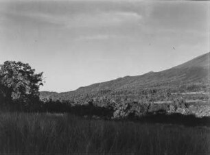 Mount Meru : Flanke des Mount Meru