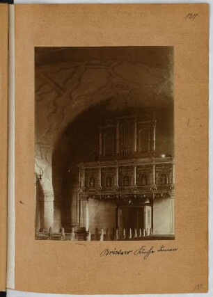 Grabkapelle, Bristow: Innenansicht (aus: Skizzen- und Fotoalbum 25)