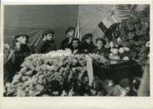 Die Aufbahrung Hans Beimlers in Madrid