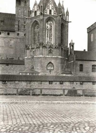 Marienburg, Ordensschloss : Marienburg (Malbork/Polen). Marienburg (Ordensburg). Marienkapelle mit Marienmosaik (8 m hoch)