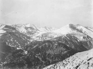 Gebirgslandschaft : Blick über die Landschaft des Rila-Gebirges.