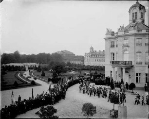 Karlsruhe Schloss Leichenzug des Großherzogs Friedrich I. von Baden (1826-1907)