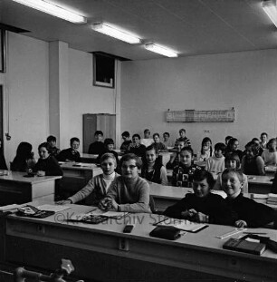 Theodor-Mommsen-Schule: Hamburger Straße: Biologielehrsaal