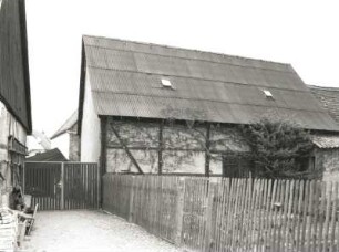 Radebeul-Zitzschewig, Altzitzschewig 17. Gehöft (1701/1900). Scheune