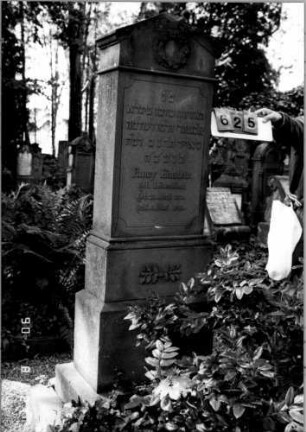 Grabstein 625
