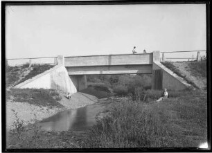 Steg über fließendes Altwasser bei der Illerbrücke Illerrieden-Vöhringen Ansicht vom 19.6.-21.6.1929