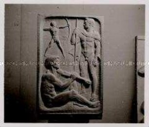 Berlin, Bildhauer Anton Grauel, Figur "Männer in Übung"