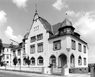 Finanzamt (Verwaltungsgebäude); Alsfeld, Schwabenröder Straße 5