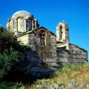 Mani. Agia Varvara, Nordseite im Frühlicht