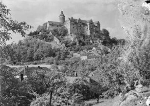 Burg Ranis : Ranis. Blick zur Burg