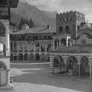 Das Kloster des heiligen Iwan von Rila, ein orthodoxes Kloster im Rila-Gebirge im südwestlichen Bulgarien