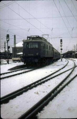 Nürnberg Hbf. Lok 119 011