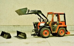Radtraktor MT 8 - 050