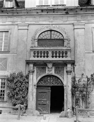 Portal Schloß Gießmannsdorf