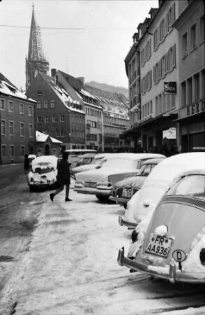 Freiburg: Bertoldstraße mit Münsterturm