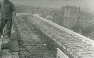 Degussa-Hochhaus und Mainbau, 1952-1953