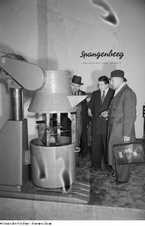 Messestand Spangenberg Maschinenfabrik Mannheim auf der Leipziger Frühjahrsmesse