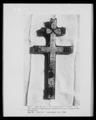 Byzantinisches Doppelkreuz