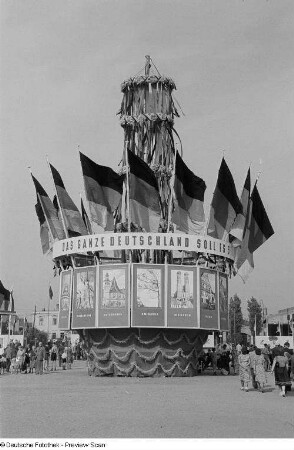 Blick auf einen Teil des Ausstellungsgeländes