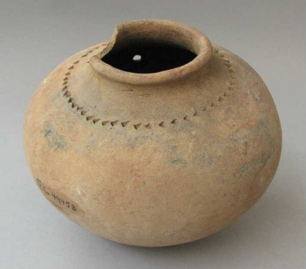 Clay vessel