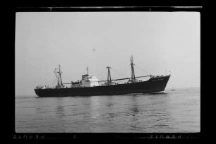 Bernd Leonhardt (1955), Frachtschiff, Leonhardt & Blumberg, Hamburg, Bau-Nr. 557
