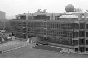 Badischer Gemeindeversicherungsverband. Einweihung des Neubaus in der Durlacher Allee 56 a am 11. April 1980
