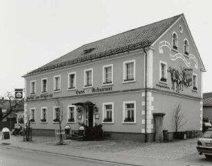 Neukirch, Gasthof : Neukirch. Gasthof "Zum Erbgericht" (um 1880), Dresdner Straße 1/Ecke Georgenbadstraße. Straßenansicht