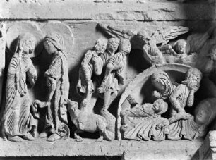 Südliches Seitenportal — Tympanon mit Szenen aus dem Marienleben und der Geburt Christi