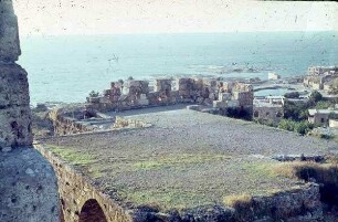 Byblos Kreuzf.-Bg. [Blick zum] Hafen