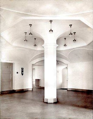 Fischer, Theodor; Heilbronn; Stadt-Theater - Säule (Innenansicht)