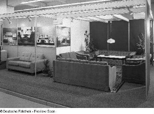 Ausstellungskojen mit Sitzgruppen