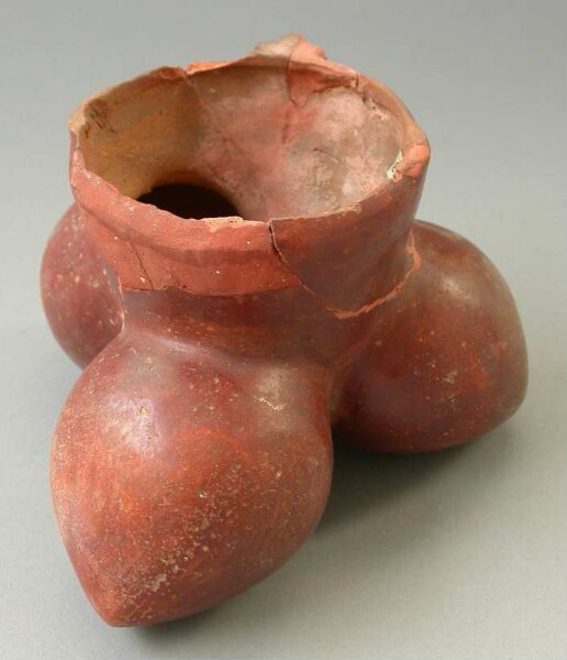 Clay vessel