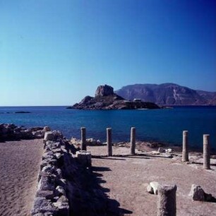 Kos. Frühchristliche Basilika Agios Stefanos bei Kefalos an der Südküste. Blick auf den Berg Latra.